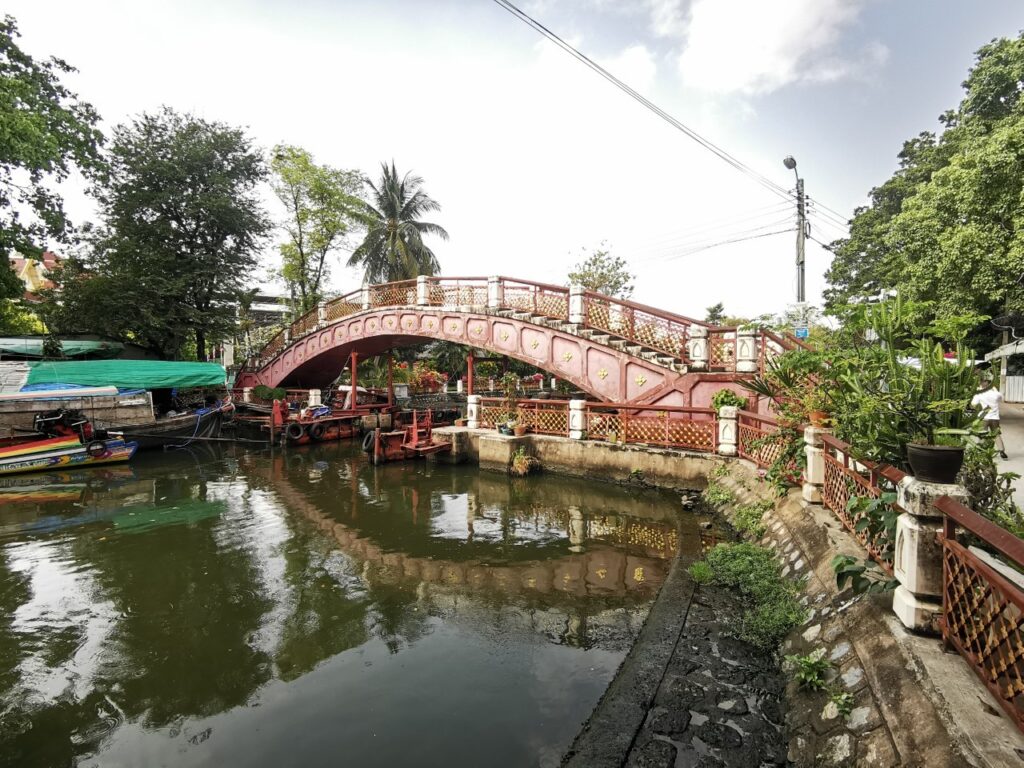 途中の橋